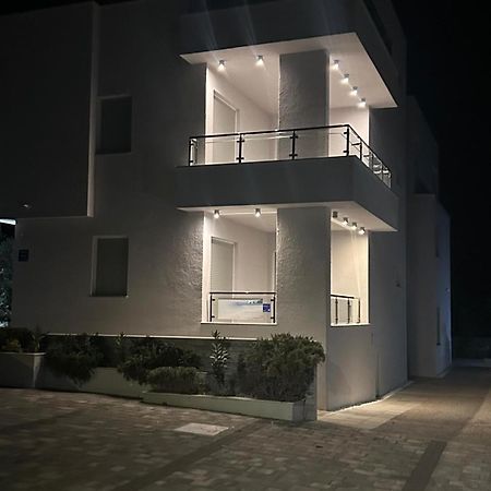 קרק Apartments Stella מראה חיצוני תמונה